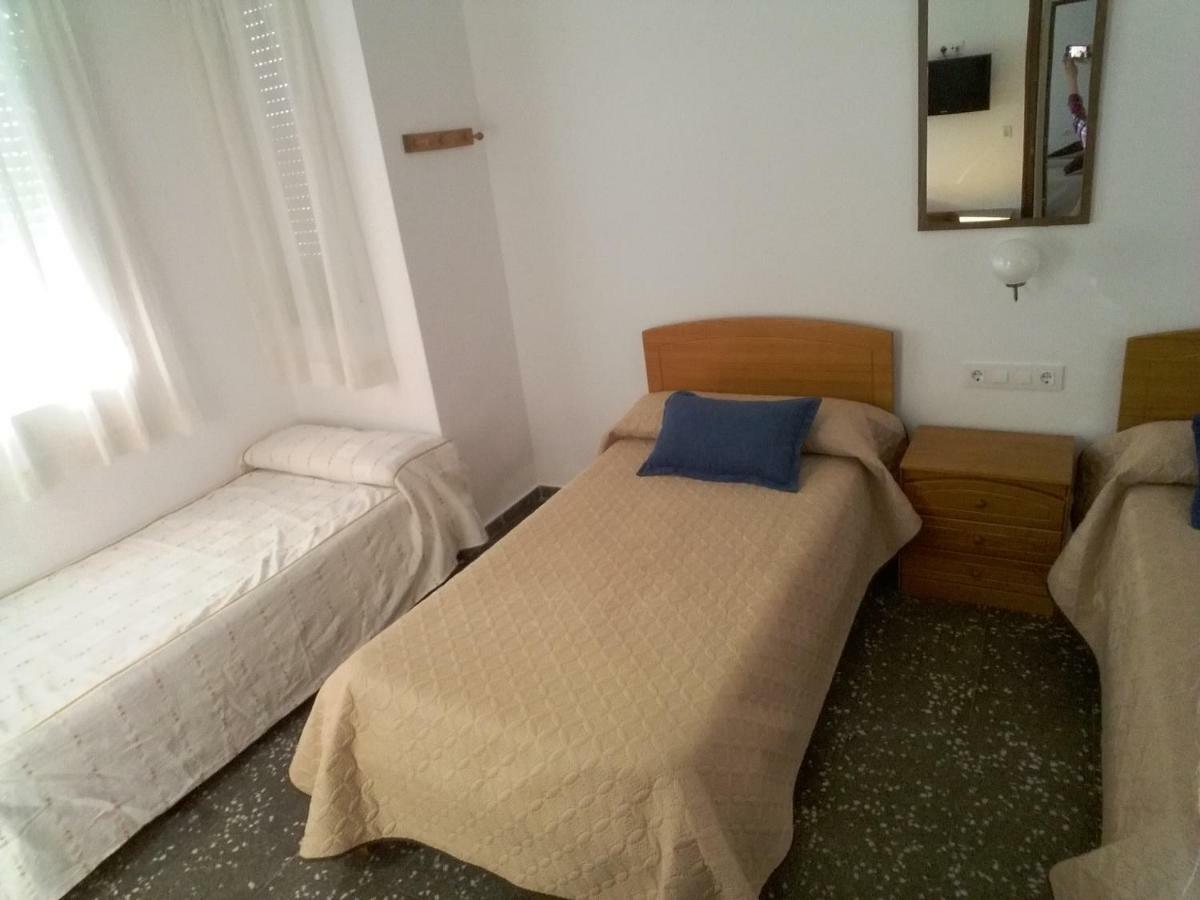 Pension Lucia Casinos Bagian luar foto