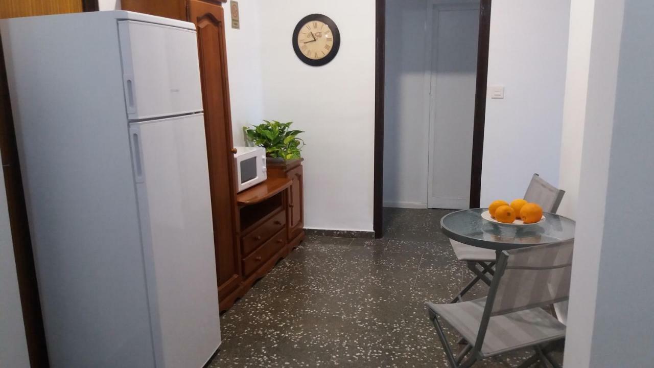 Pension Lucia Casinos Bagian luar foto