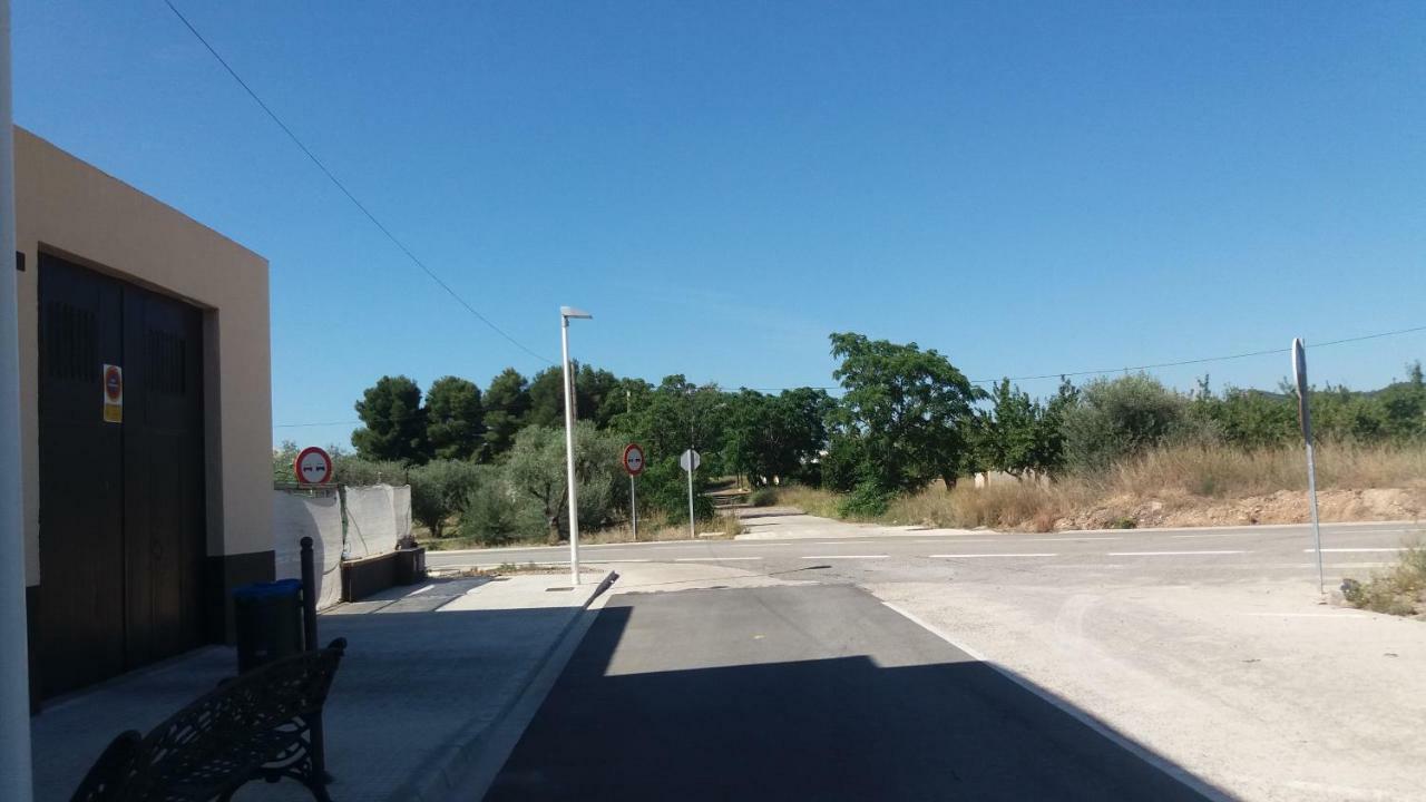 Pension Lucia Casinos Bagian luar foto