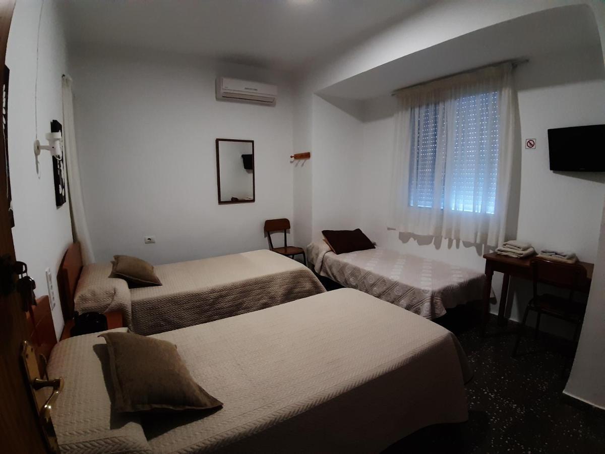 Pension Lucia Casinos Bagian luar foto