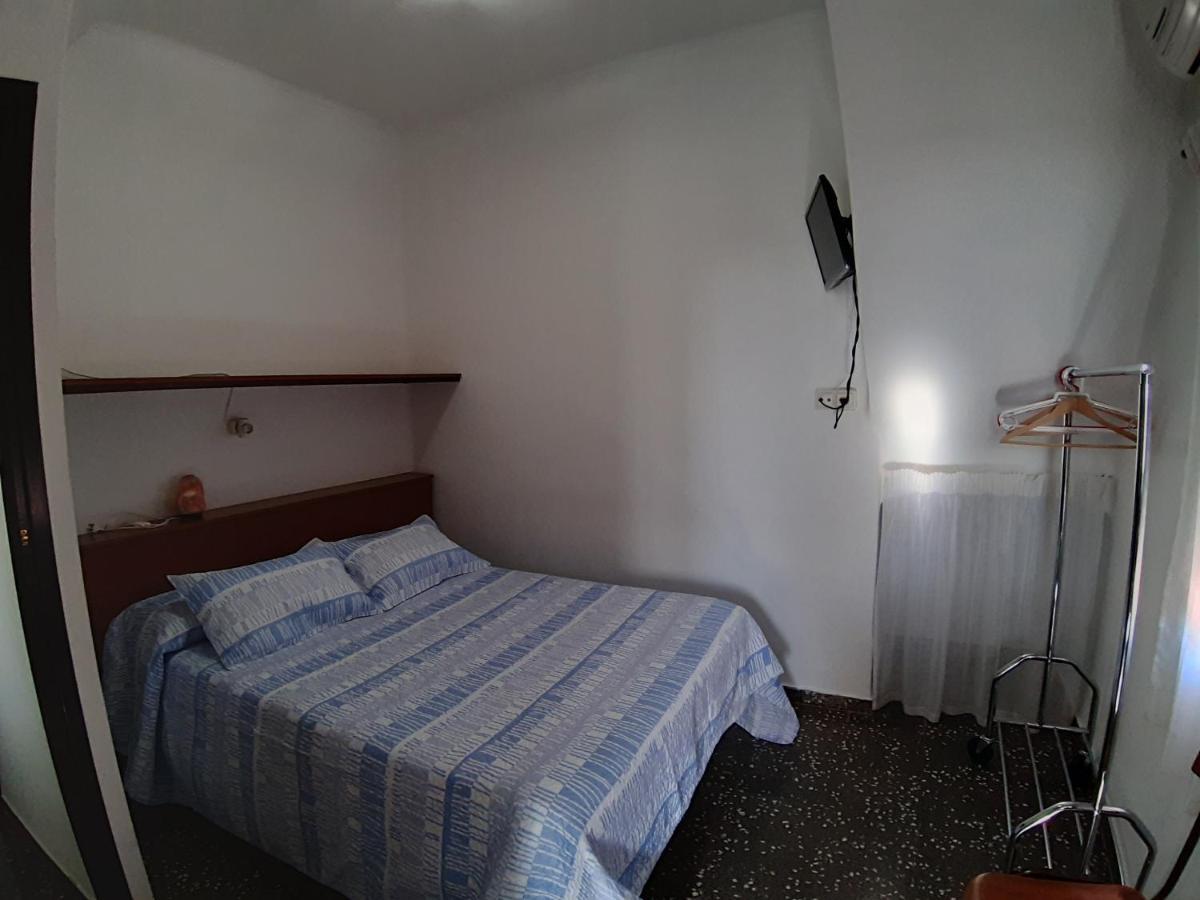 Pension Lucia Casinos Bagian luar foto